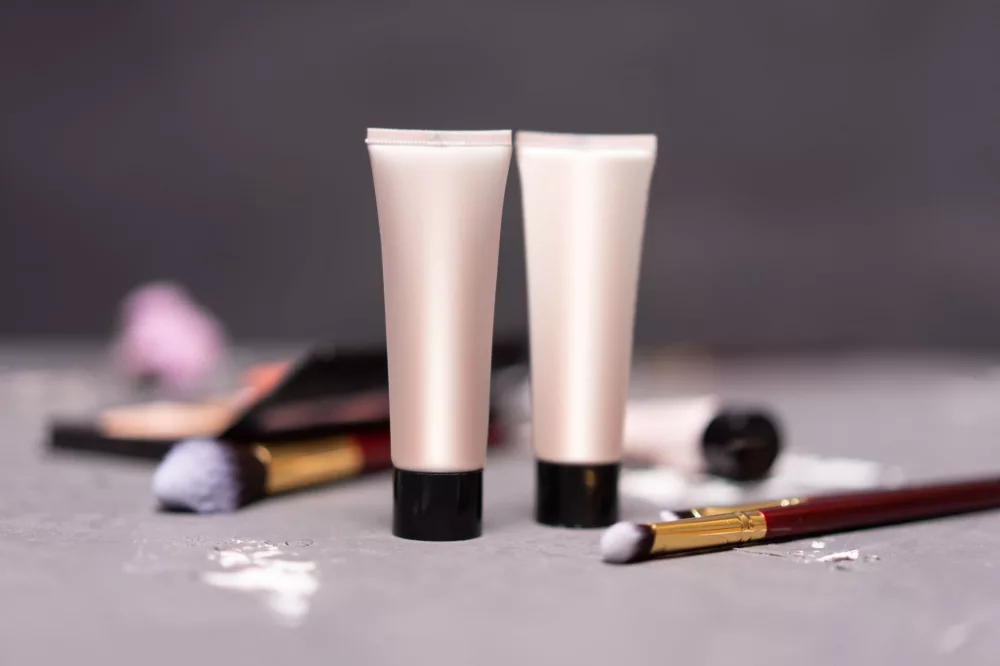 Unlocking Radiance: Your Guide to the Best Foundation for Mature Skin